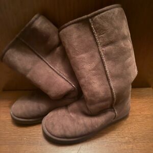 UGG Classic Tan Suede Boots